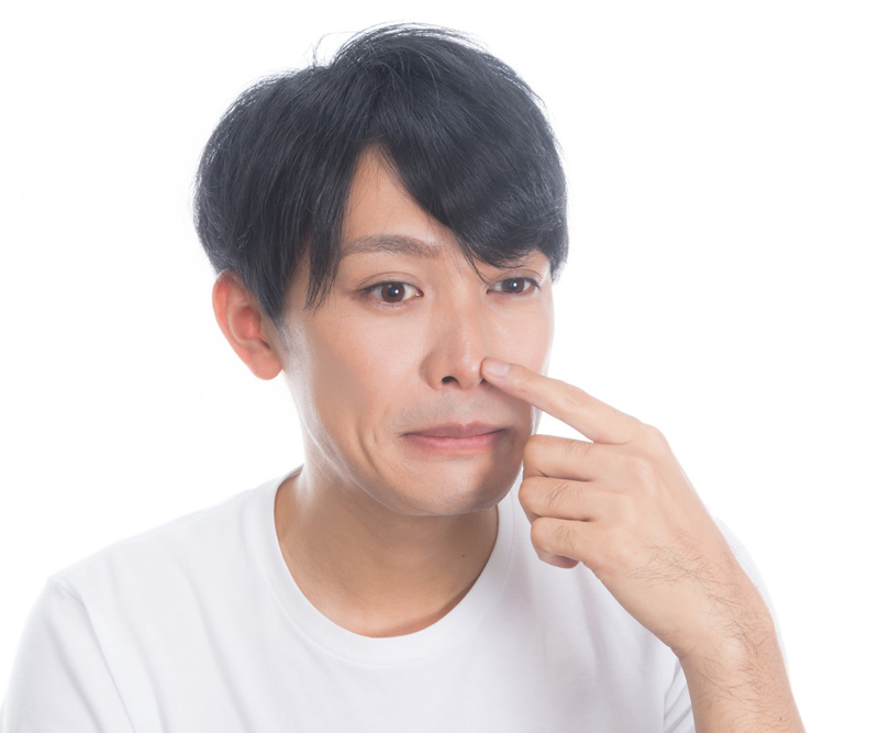 あるものを塗るだけで小鼻の角栓・黒ずみケアできます ～ 鼻の毛穴の角栓、黒ずみ、ニキビ跡にお悩みの方に。男性もOK